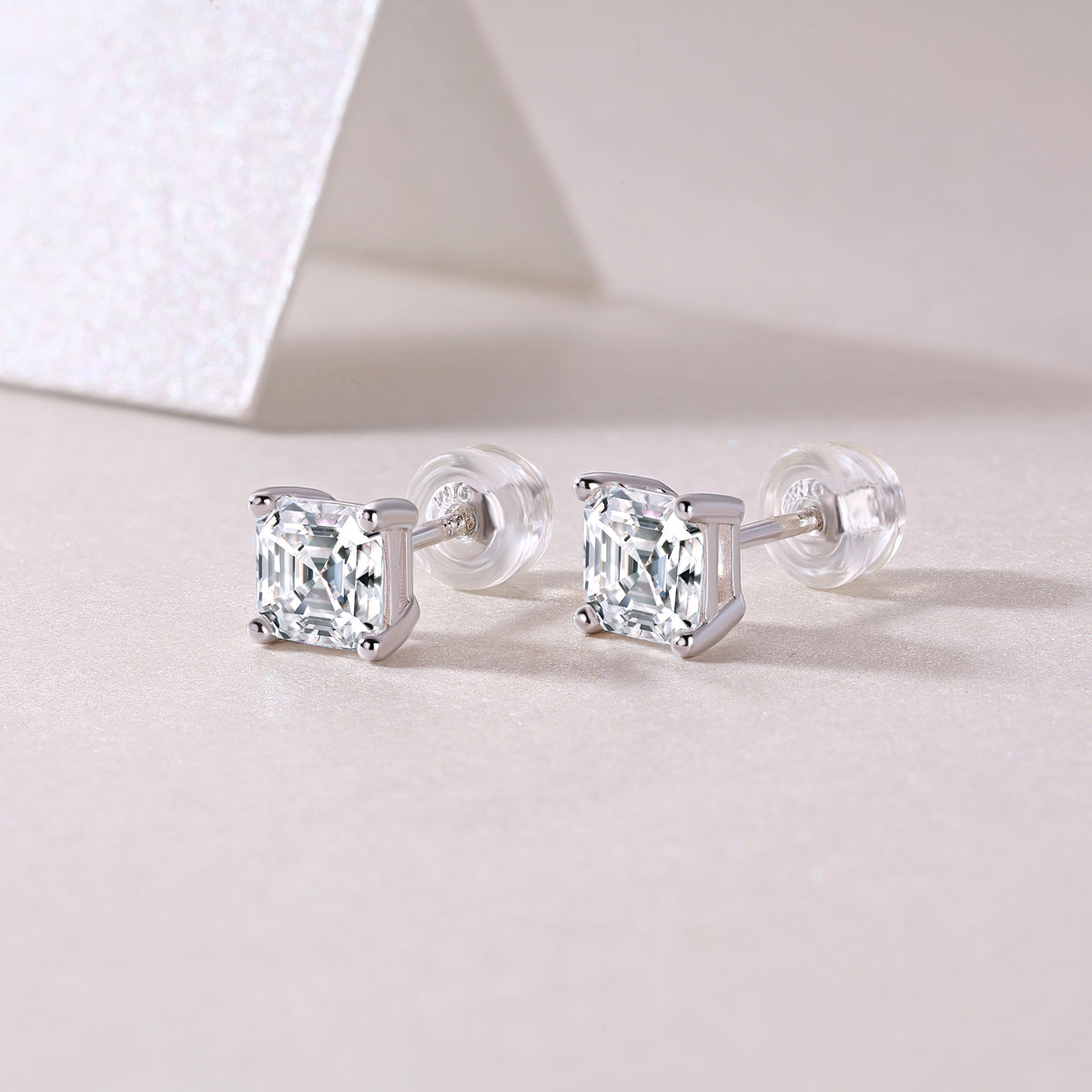 Unrestrained - Top-quality Moissanite S925 Silver And Platinum-plated Stud Earrings, A Fashionable And Trendy Accessory That Can Be Tested With A Diamond Pen In Gold Rose Gold