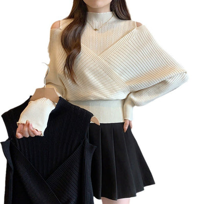 Spliced Long-sleeved Off-shoulder Knitted Slim-fit Semi-high Neck Sweater