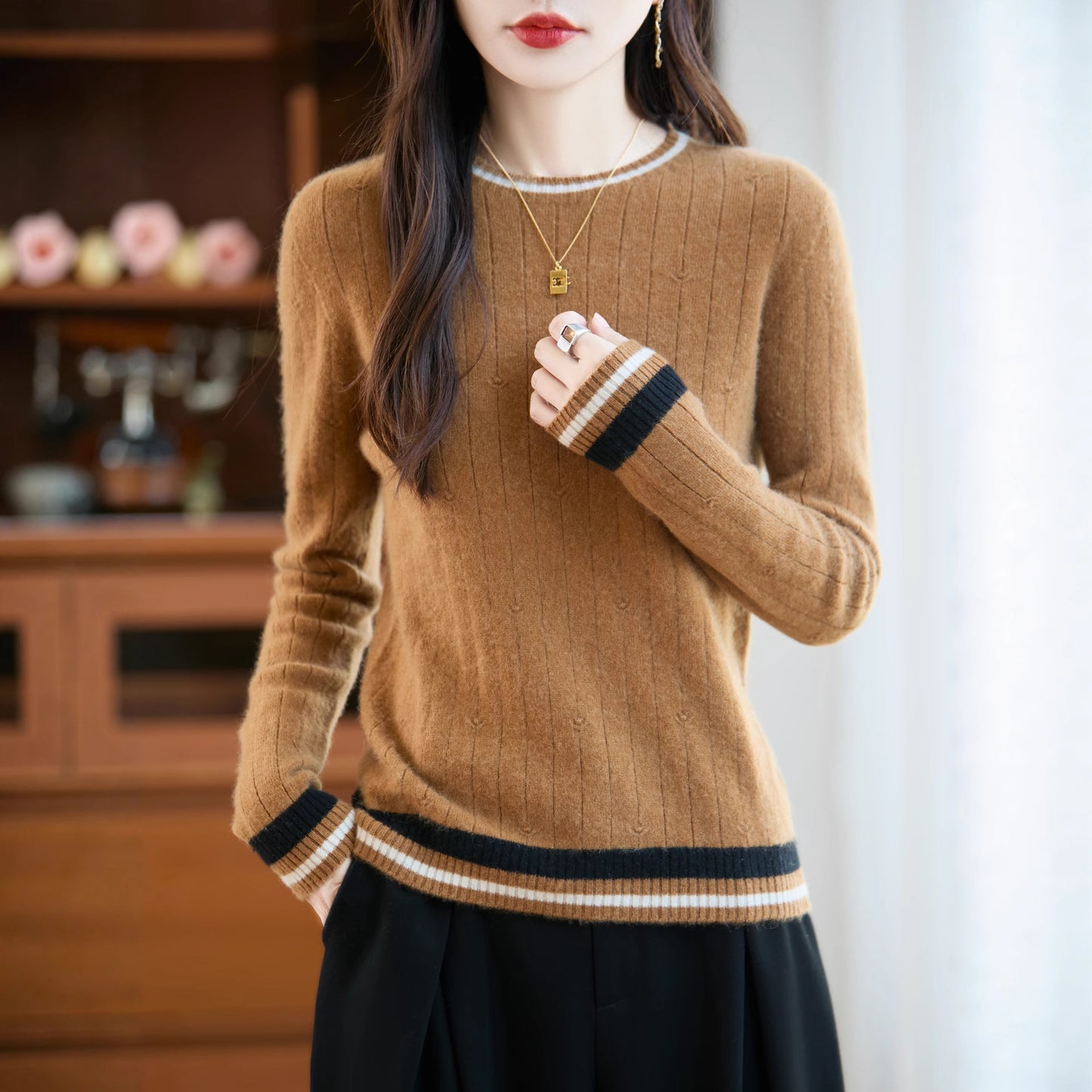One-line Color-blocked Wool Sweater Women's Round Neck Trendy Design Loose