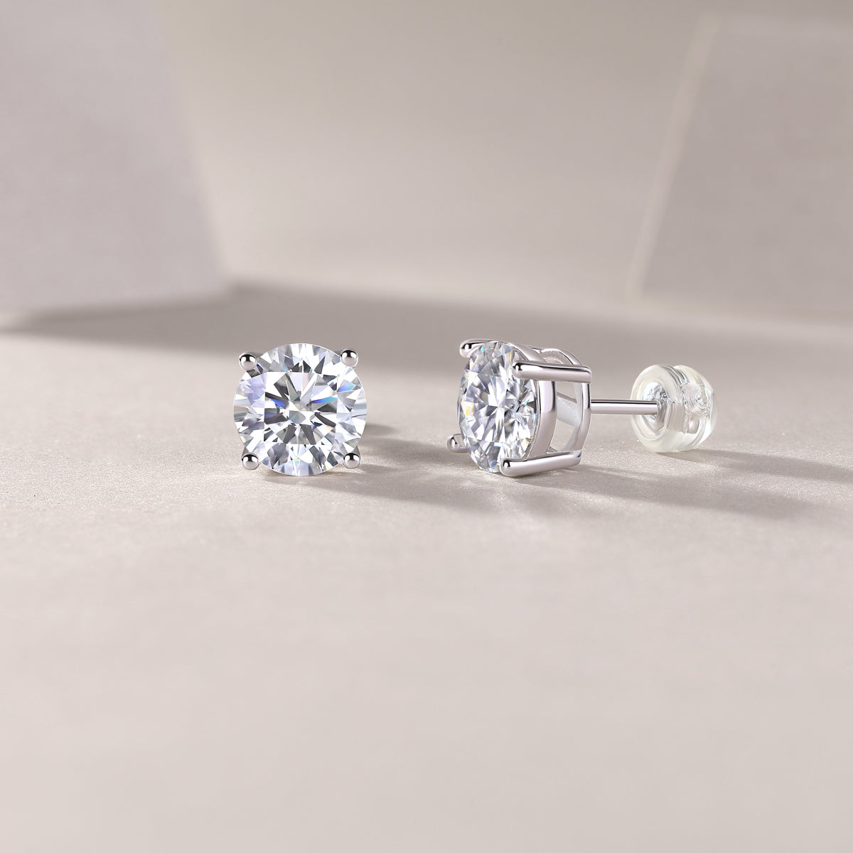 Pure Love - Earrings Set With Top-quality Moissanite S925 Silver And Platinum-plated Stud Earrings Are Fashionable And Trendy Accessories That Can Be Tested With A Diamond Pen