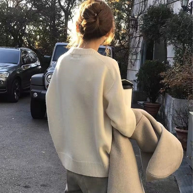 Soft Nuo Gentle Round Neck Pullover Loose Bottoming Sweater For Women