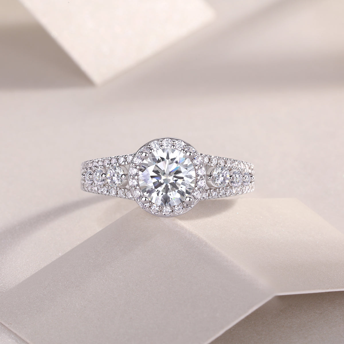 Meteor Shower - Set With 1-carat Top-quality Moissanite S925 Silver And Platinum-plated Diamond Wedding Ring. The Ring Can Be Inspected With A Diamond Pen